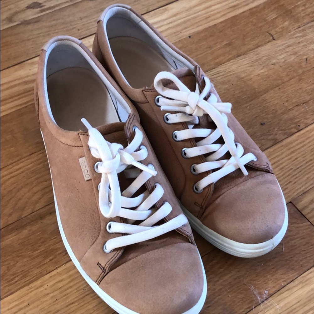 Ecco Shoes